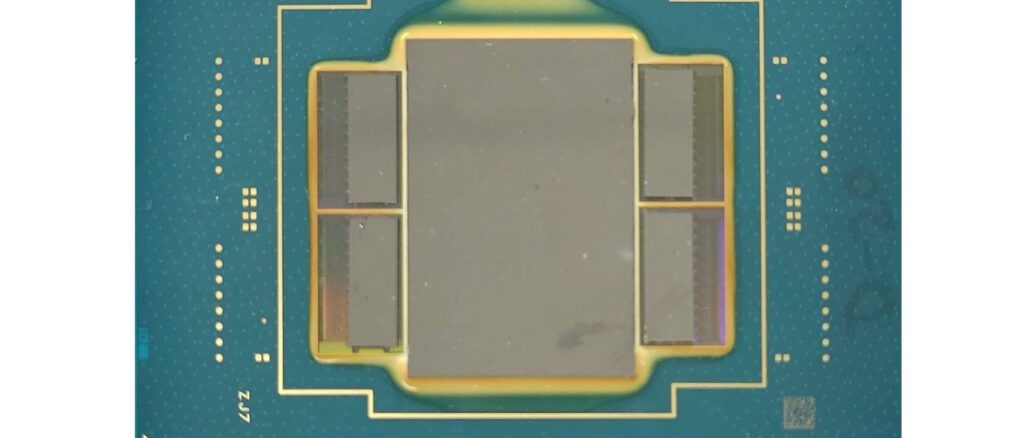 hot-chips-2023-intel-piuma-die-package-logo