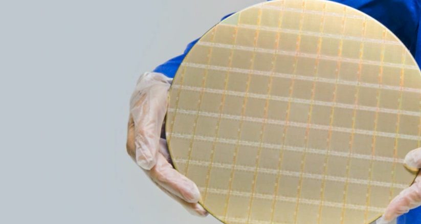 ibm-power10-wafer