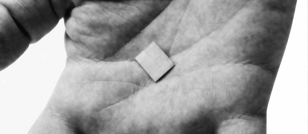 Intel-Broadwell-SoC-chip-bw