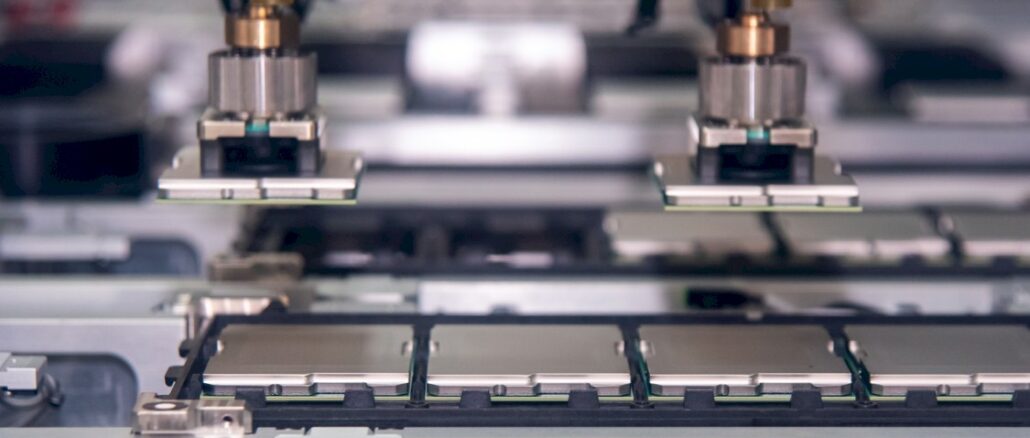 intel-xeon-sp-emerald-rapids-manufacturing