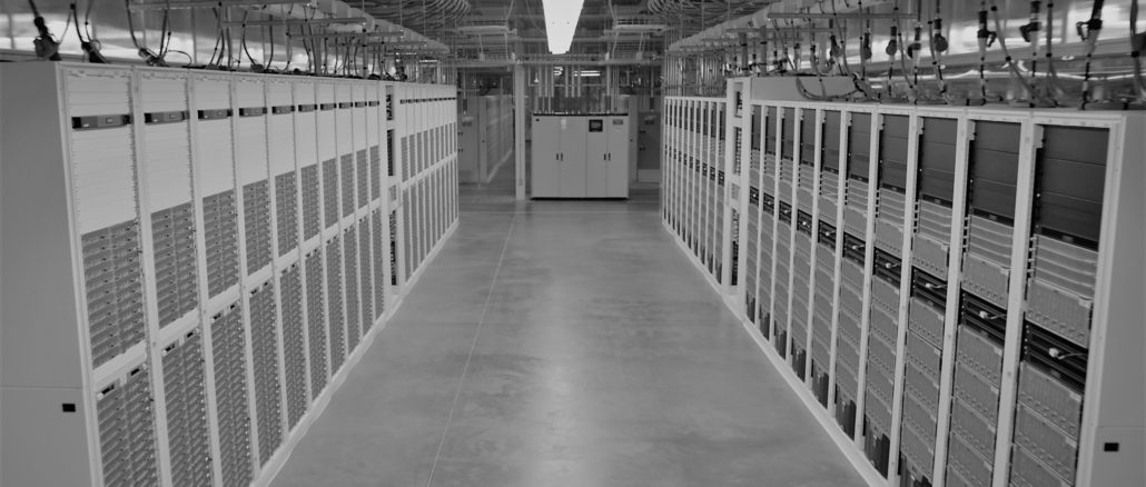 Microsoft-Qunicy-Gen5-Datacenter-bw